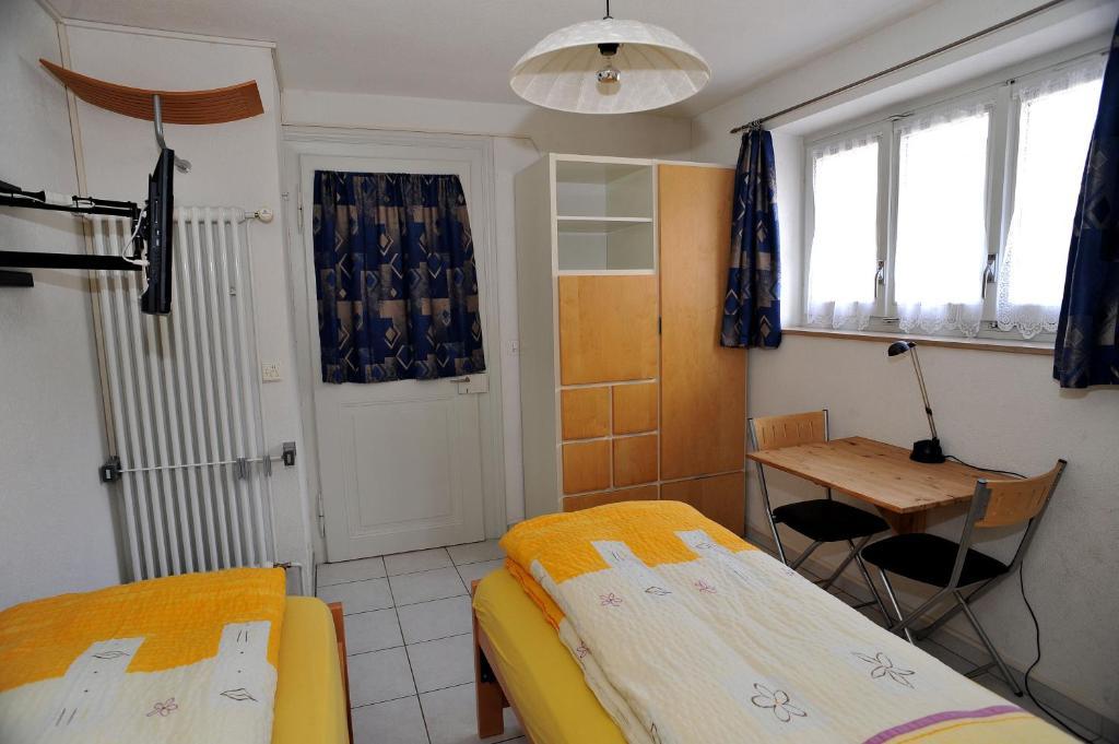 Niros Bed & Breakfast Birsfelden Cameră foto