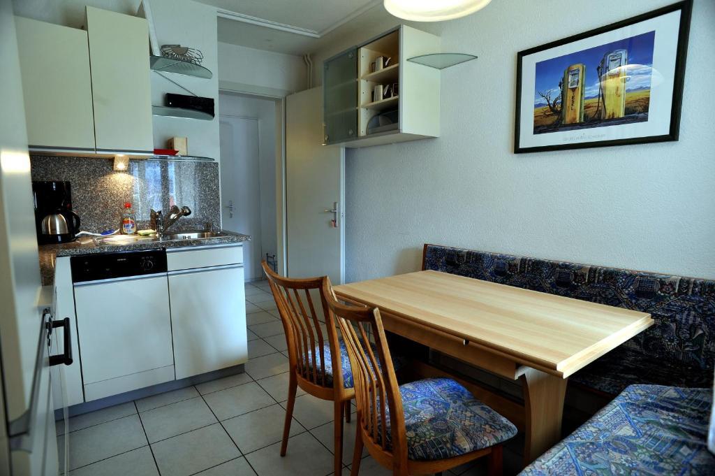 Niros Bed & Breakfast Birsfelden Cameră foto