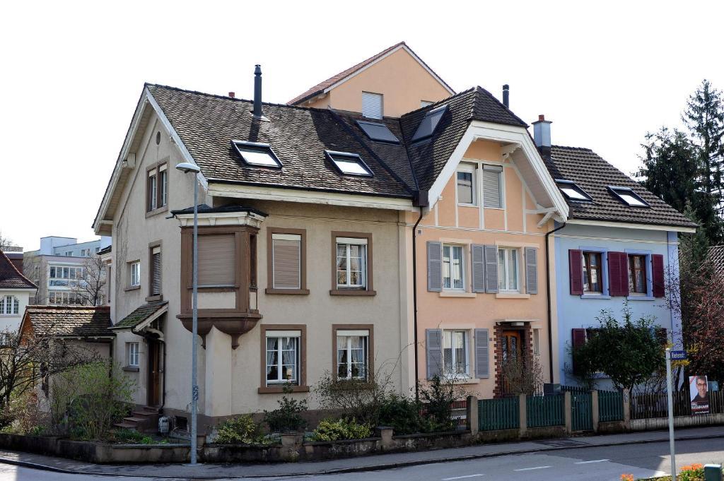 Niros Bed & Breakfast Birsfelden Exterior foto