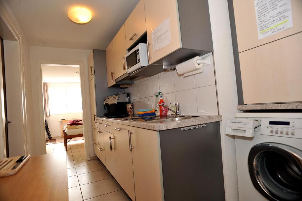 Niros Bed & Breakfast Birsfelden Exterior foto