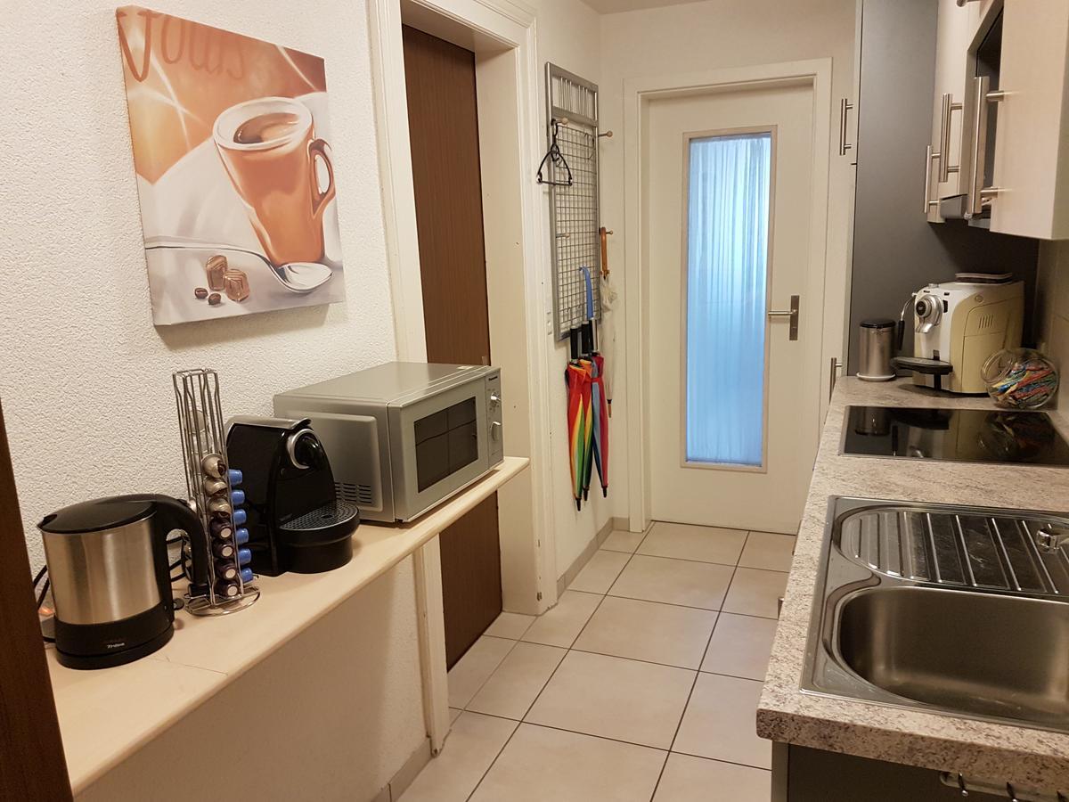 Niros Bed & Breakfast Birsfelden Exterior foto