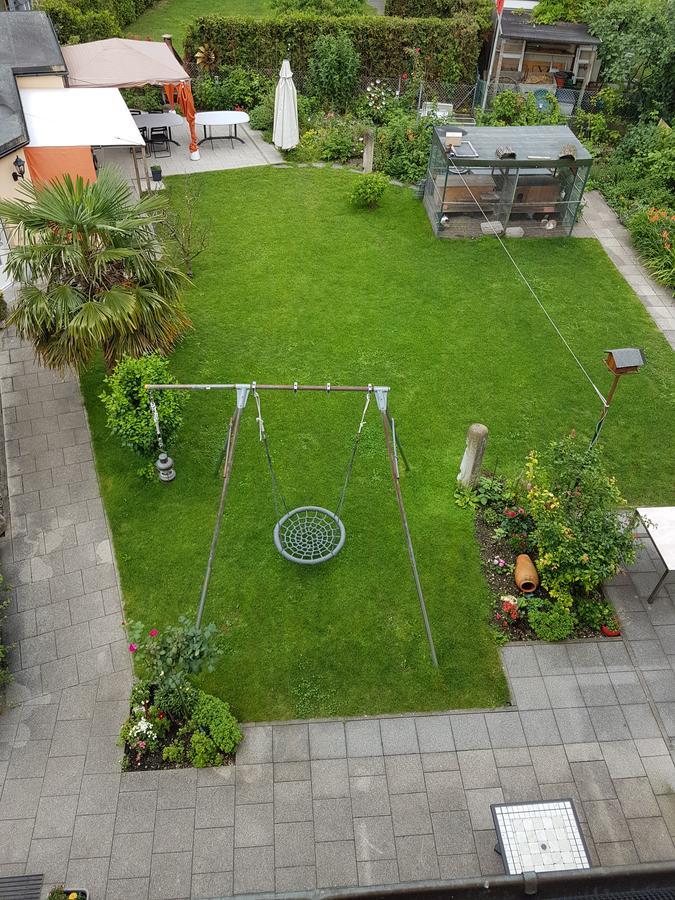 Niros Bed & Breakfast Birsfelden Exterior foto